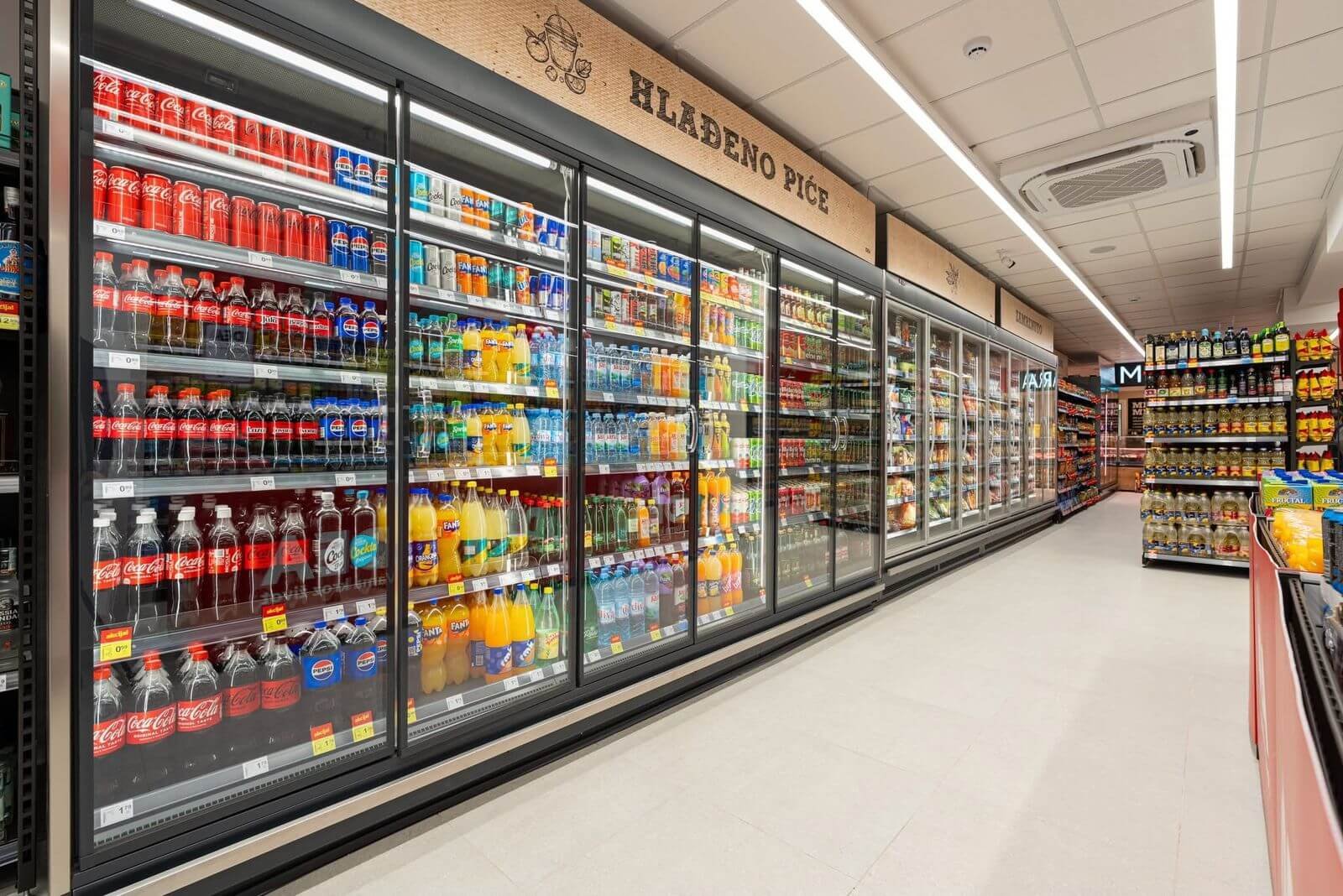 Commercial kitchen with Norvex refrigeration