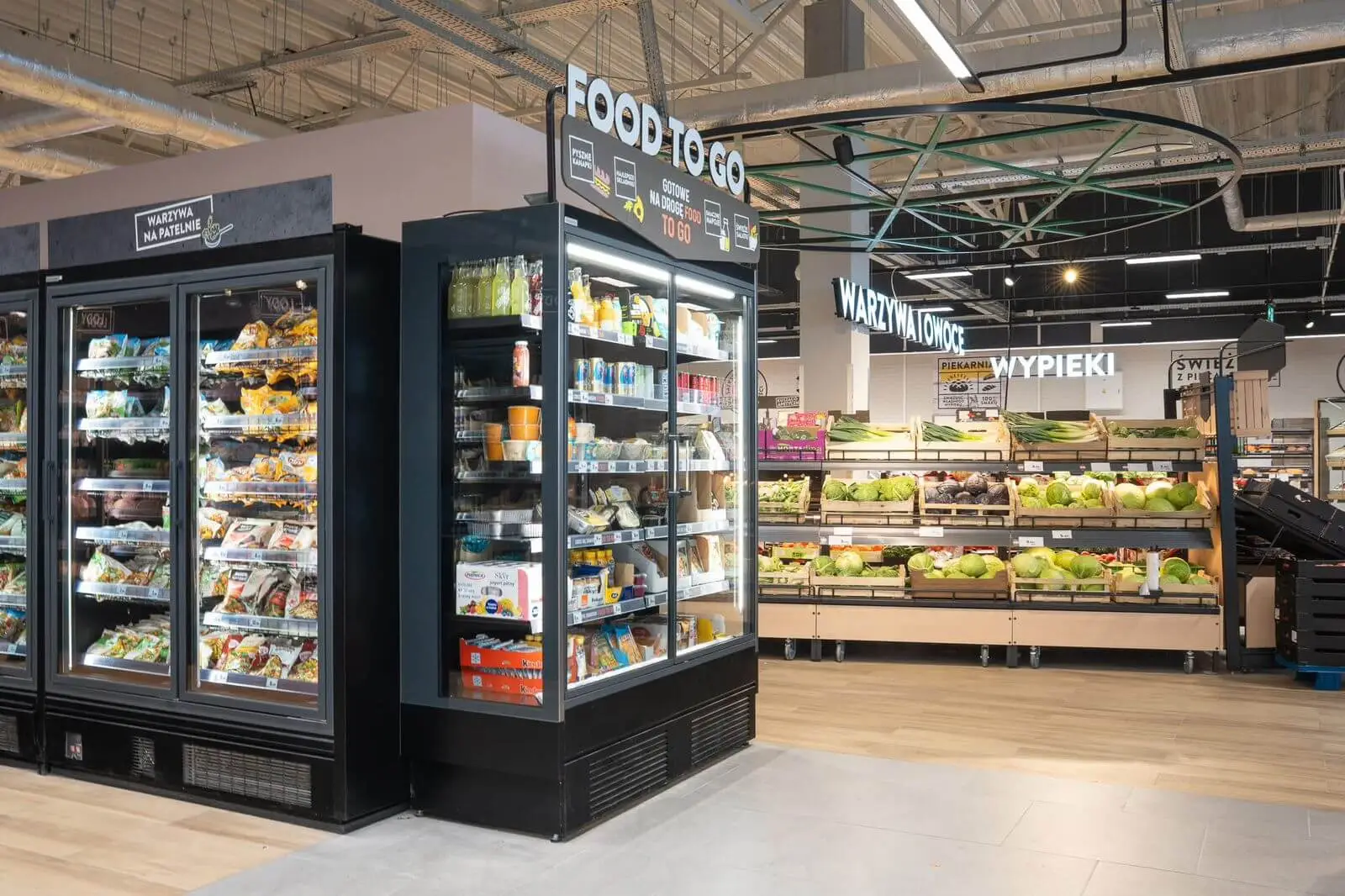 Supermarket refrigeration and display solutions